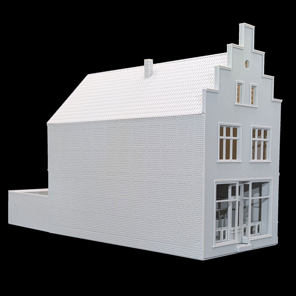 Detailansicht der Seitenwand eines Modellhauses mit eingeprägter Fachwerk-Struktur für realistische Gestaltung.